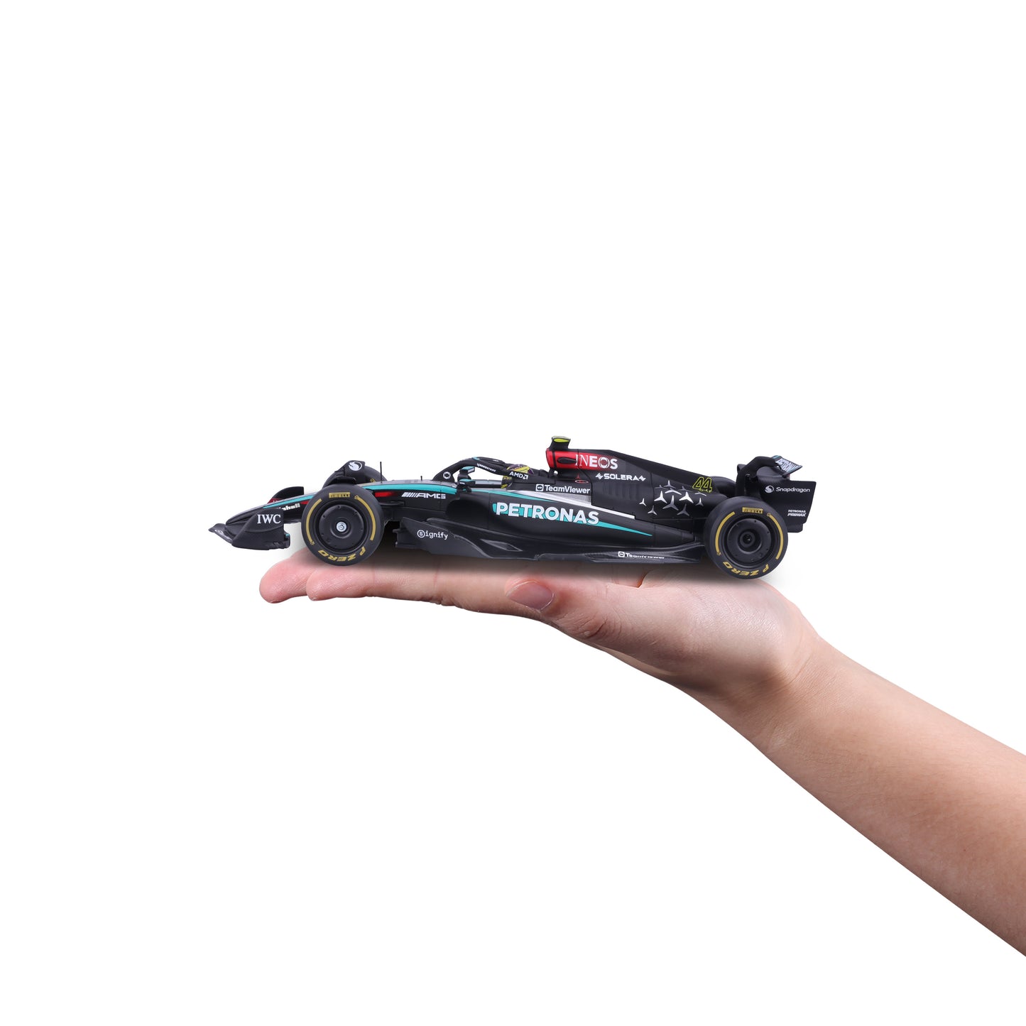 Bburago 1/24 Scale Diecast Assembly Kit - 2024 Mercedes-AMG F1 W15 E Performance #44 Lewis Hamilton