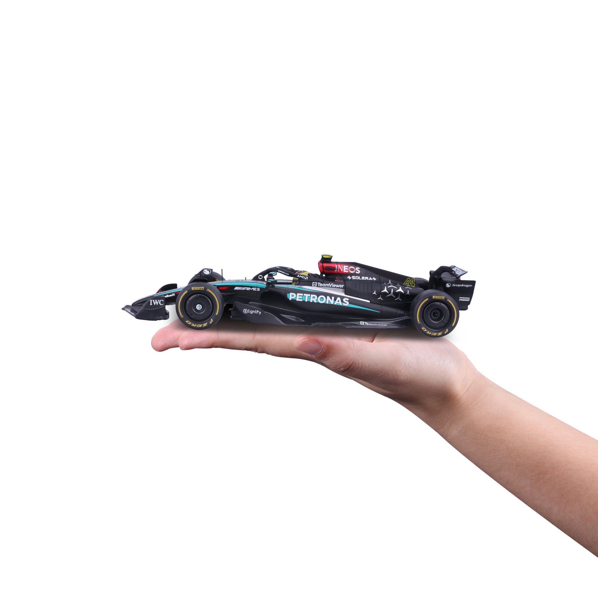 Bburago 1/24 Scale Diecast Assembly Kit - 2024 Mercedes-AMG F1 W15 E Performance #44 Lewis Hamilton