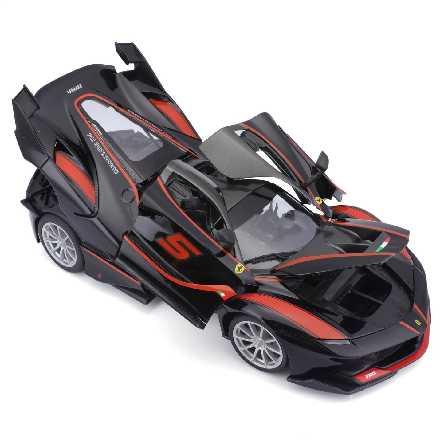 1:18 FERRARI R & P Vehicles (Asst).