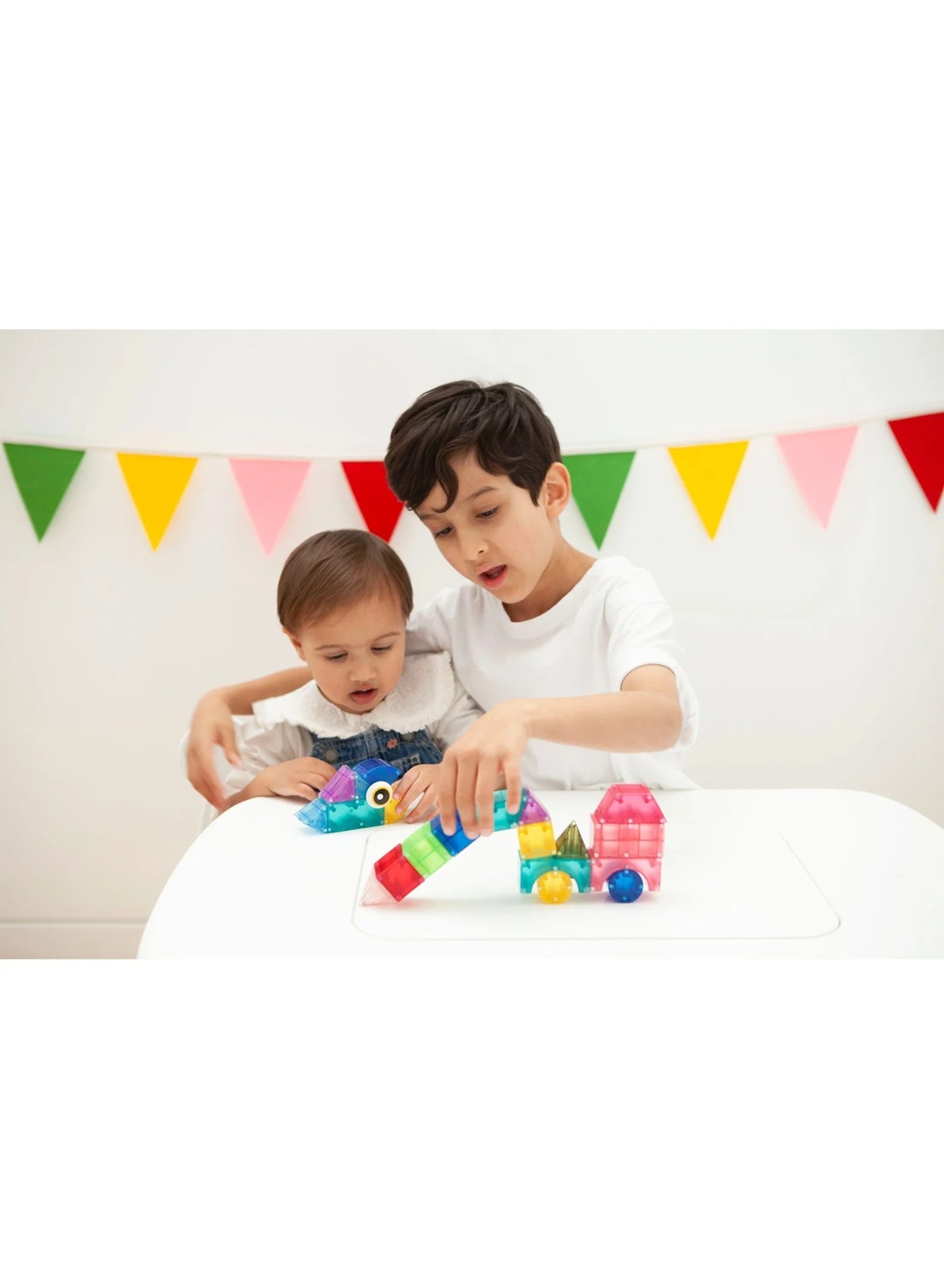 Magnetika Blocks Set 42pcs magnetic tiles