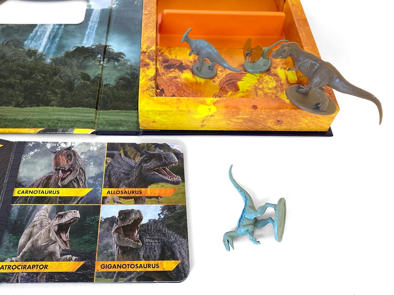 Universal Jurassic World Tattle Tales