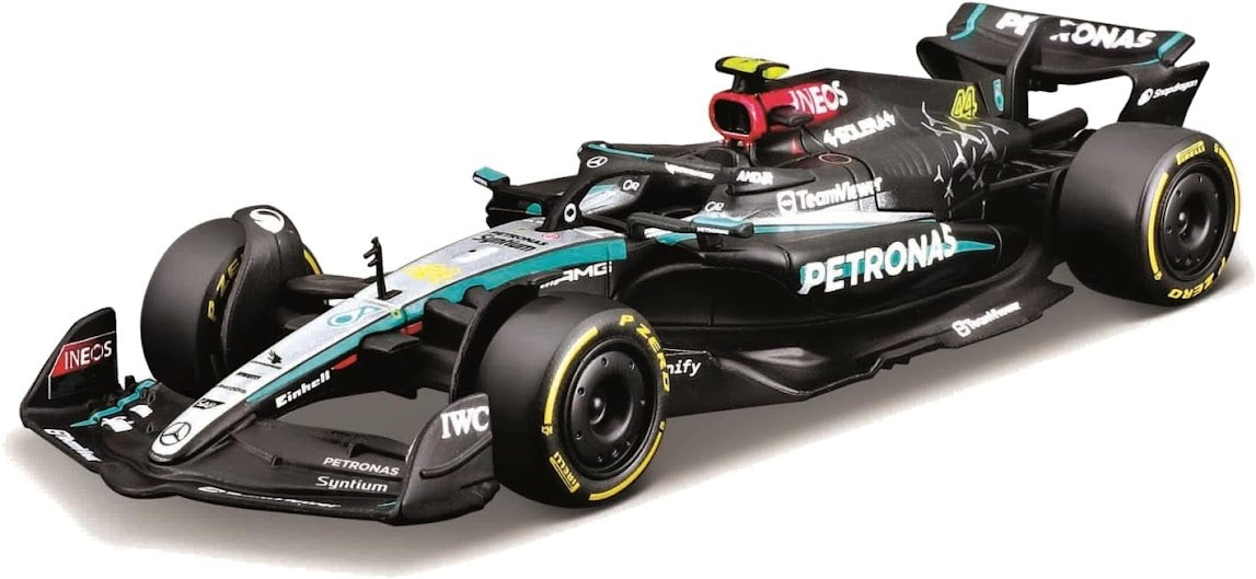 1:43 F1W15 AMG