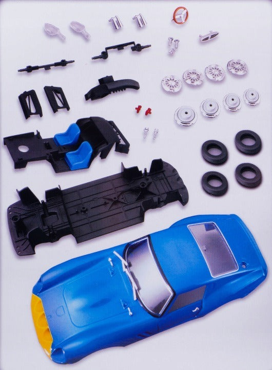 1:24 Scale 1962 Ferrari 250 GTO Model Kit – Blue Racing Edition #112
