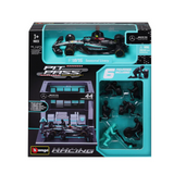Bburago 1:43 Mercedes F1 W15 Hamilton Garage Diorama