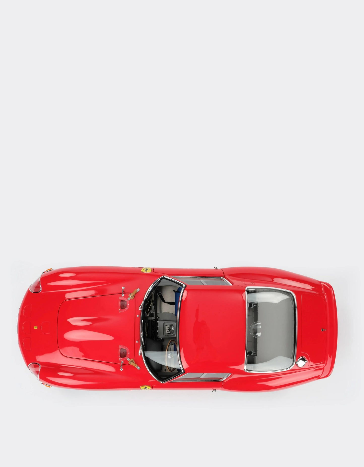 1:24 Ferrari 250 GTO Diecast Model Kit (18-26585)