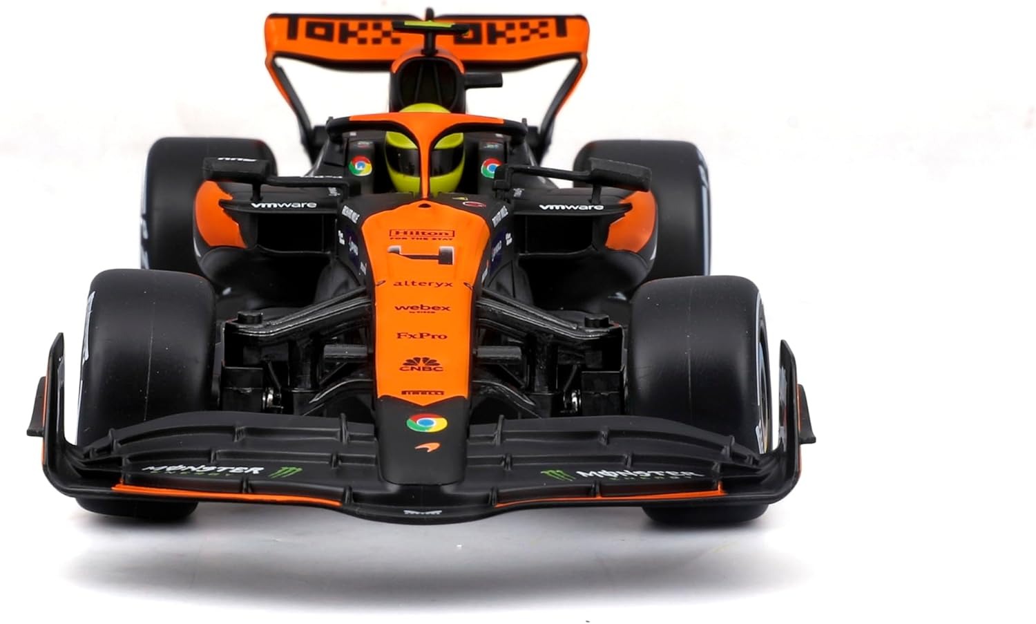 Maisto Tech R/C 1:10 McLaren MCL38 #4 Lando Norris – Official Formula 1 Remote Control Car