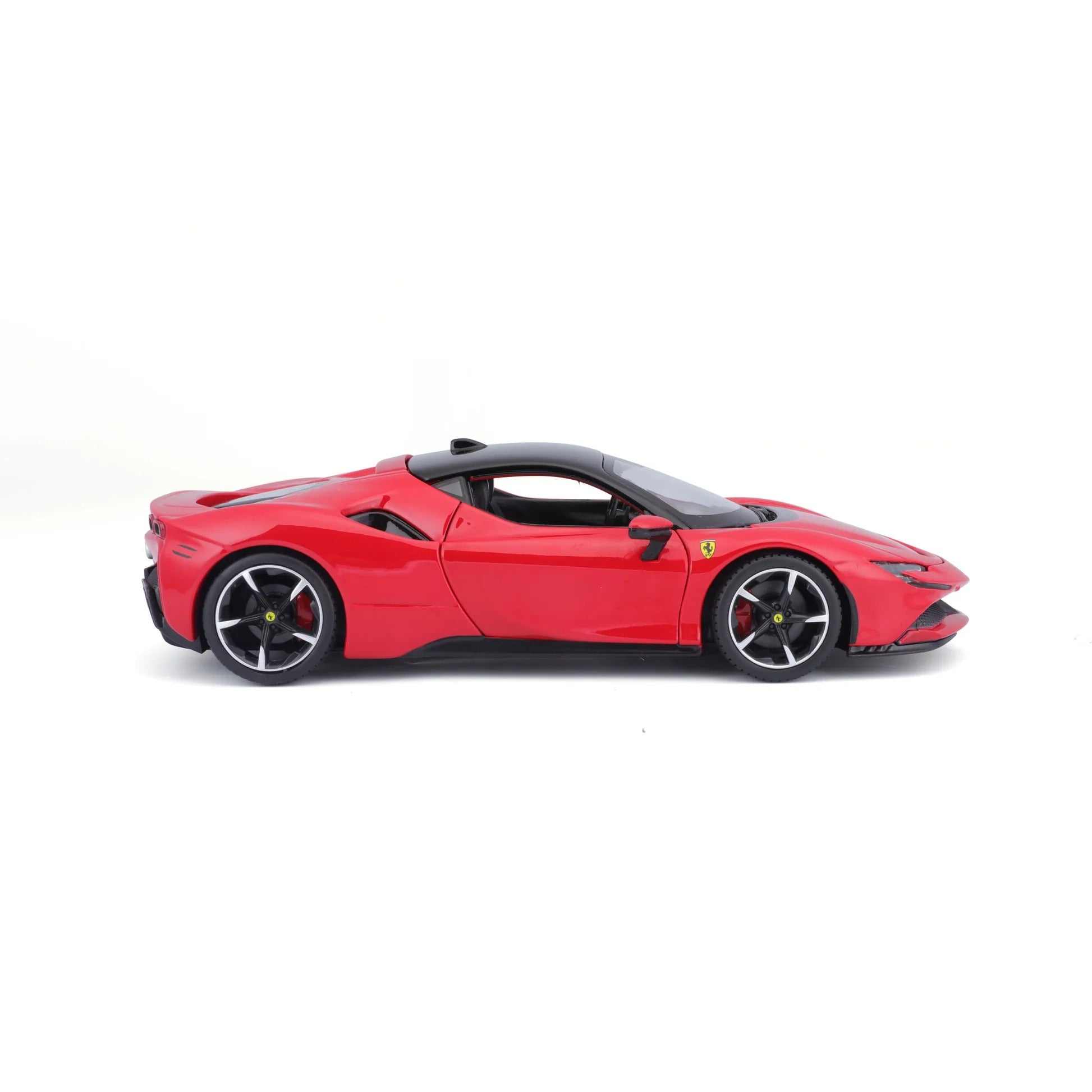 Bburago 1/24 Ferrari SF90 Stradale Red Diecast Model