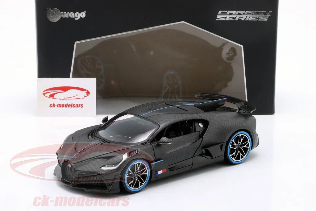 Bburago 1: 18 Bburago 50th Anniversary Car - Bugatti Divo with special water - transfer decal filmed livery Die-Cast Model Car
